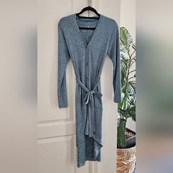 Blue Button-Up Cardigan Dress - Picture 9 of 9